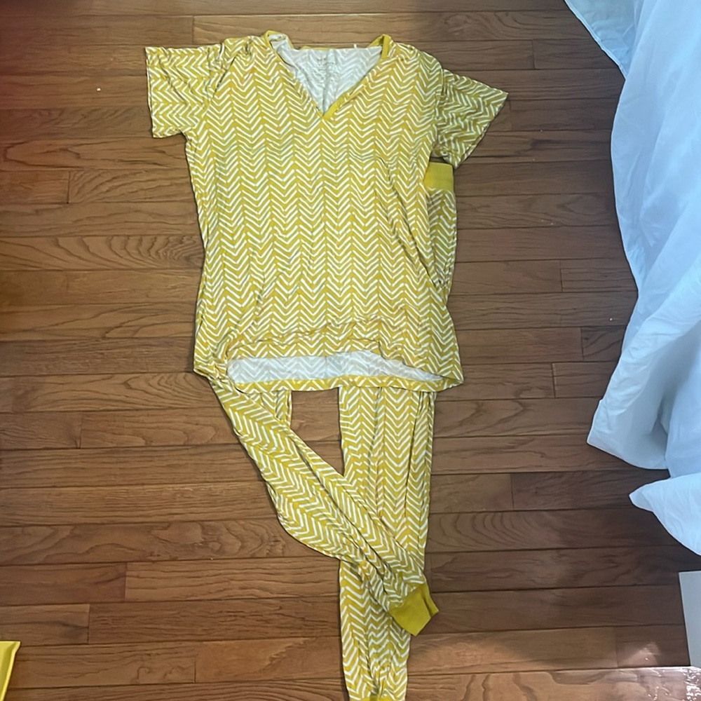 Women’s little sleepies pajama set